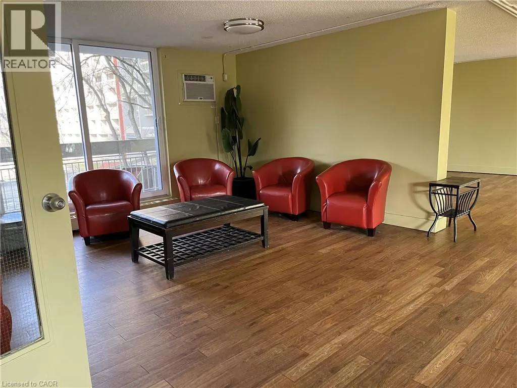 350 QUIGLEY Road Unit# 319, #319