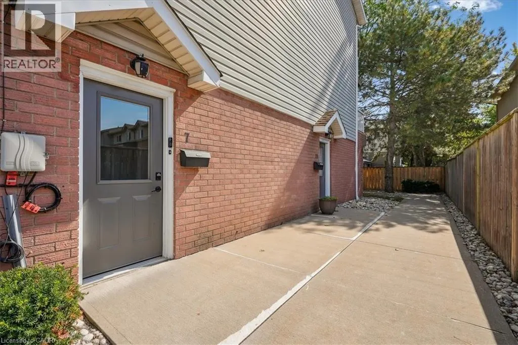 912 RYMAL Road E Unit# 7, #7