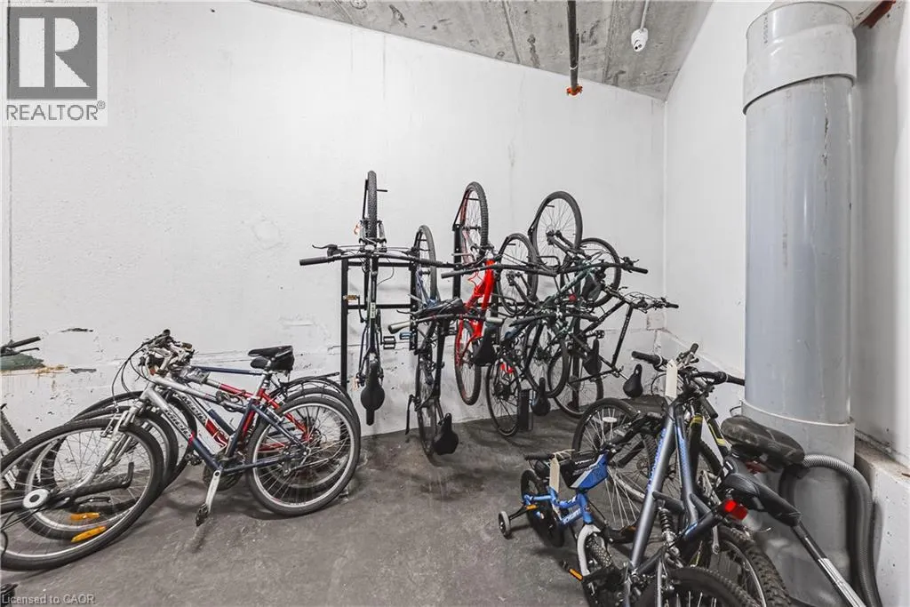 1 REDFERN Avenue Unit# 317, #317