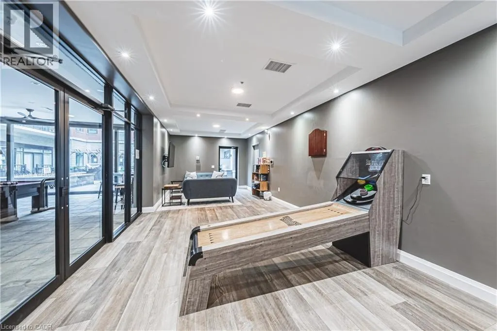 1 REDFERN Avenue Unit# 317, #317