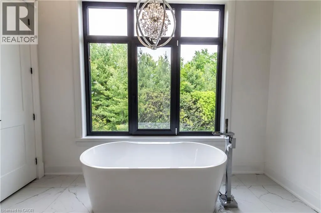 670 BISHOPSGATE Road Unit# 9, #9
