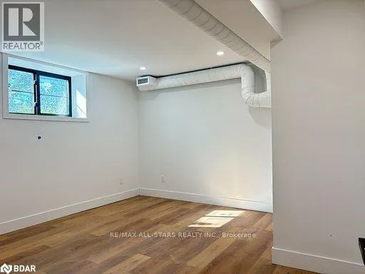 1678 METRO Road Unit# Lower Unit A