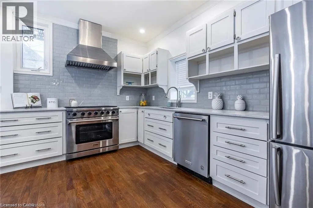 70 ST CLAIR Avenue Unit# 1, #1