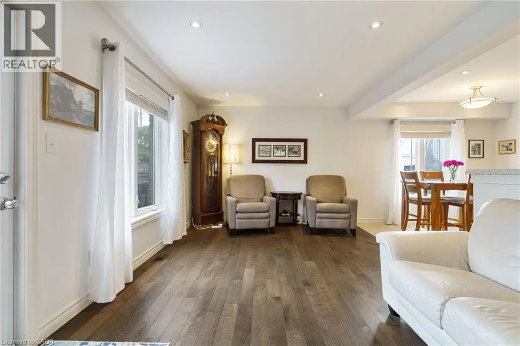 615 RYMAL Road E Unit# 49, #49
