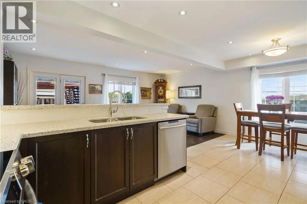 615 RYMAL Road E Unit# 49, #49