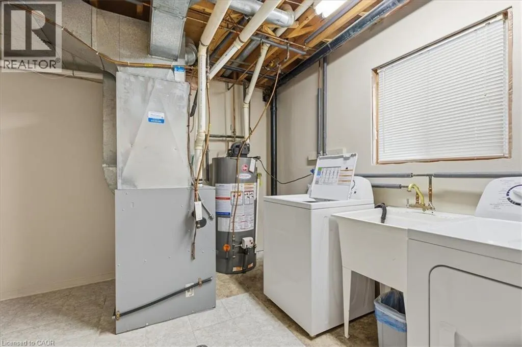 83 HAZELWOOD Crescent