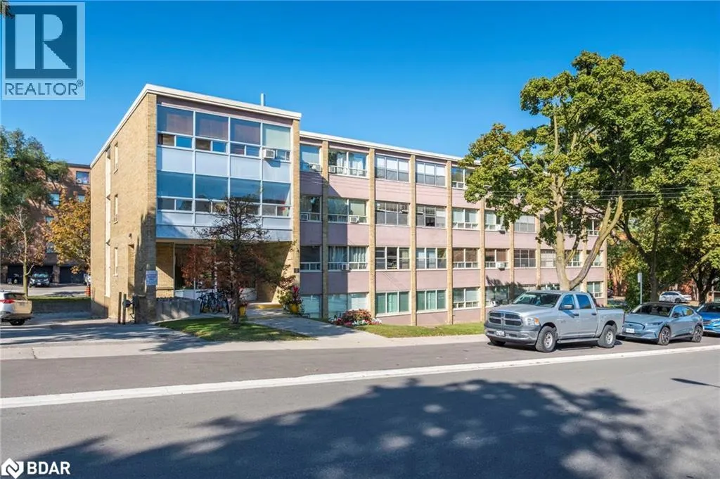 8 KINSDALE Boulevard Unit# 35, #35