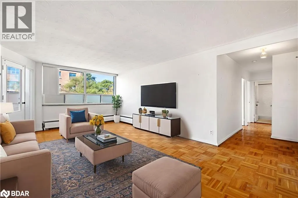 8 KINSDALE Boulevard Unit# 35, #35