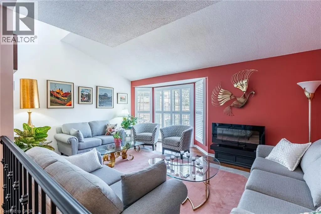 1508 UPPER MIDDLE Road Unit# 6, #6