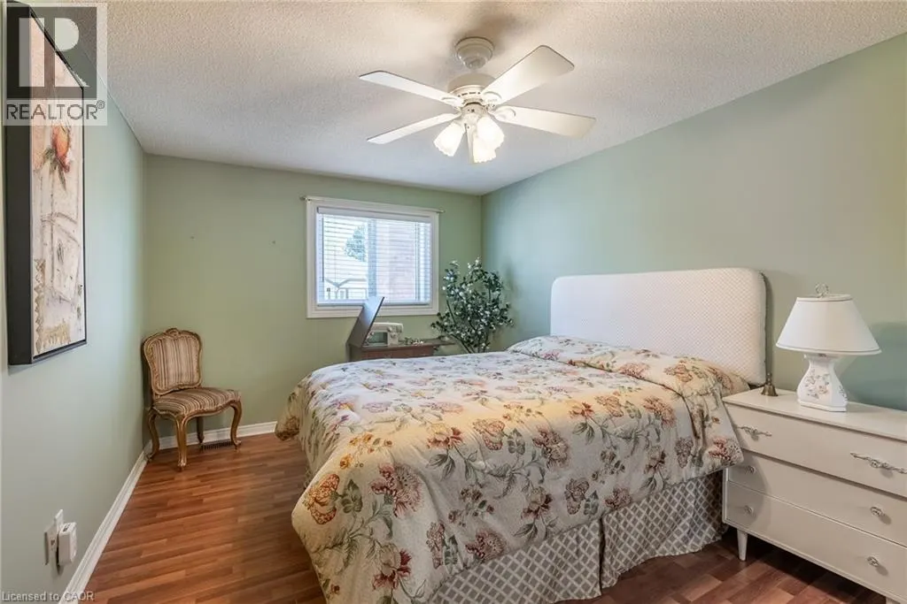 1508 UPPER MIDDLE Road Unit# 6, #6