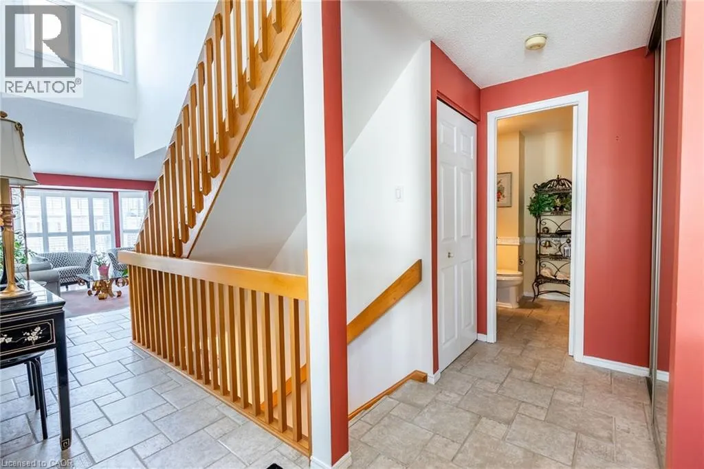 1508 UPPER MIDDLE Road Unit# 6, #6