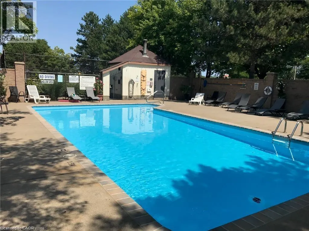 1508 UPPER MIDDLE Road Unit# 6, #6