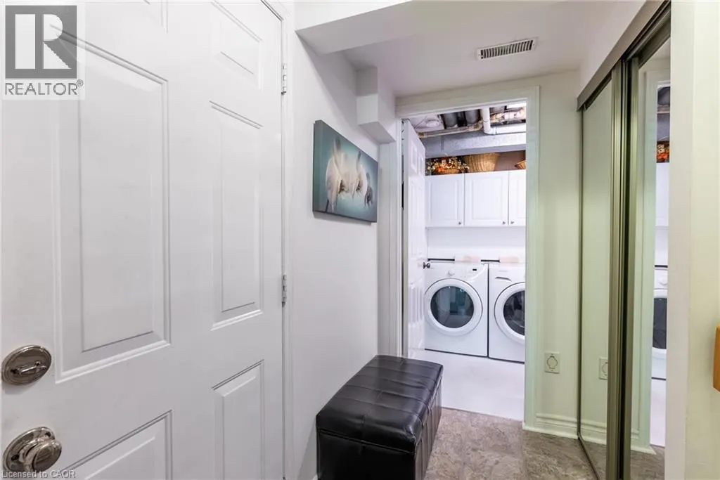 1508 UPPER MIDDLE Road Unit# 6, #6