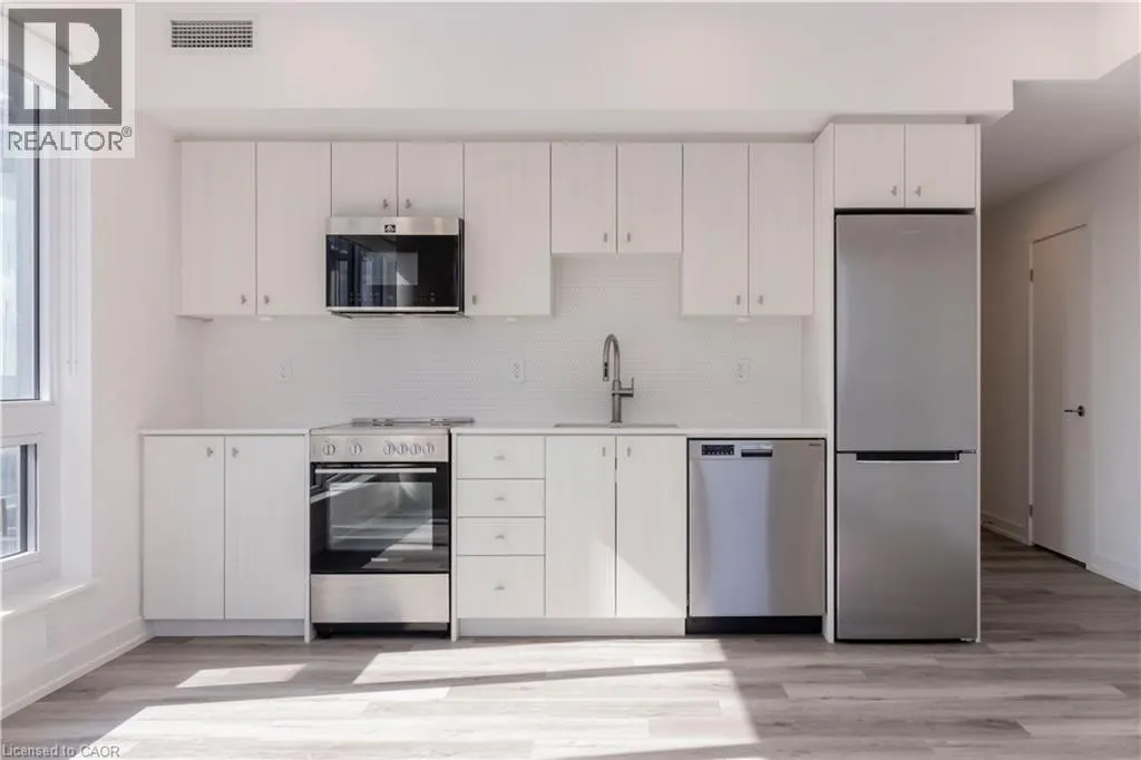15 WELLINGTON Street S Unit# 1406, #1406