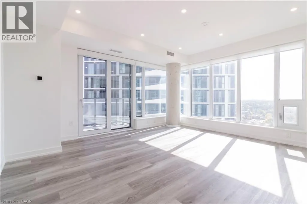 15 WELLINGTON Street S Unit# 1406, #1406