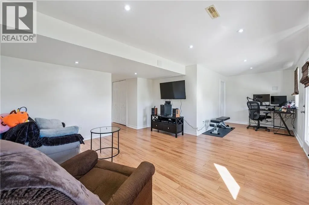 88 FLETCHER Circle