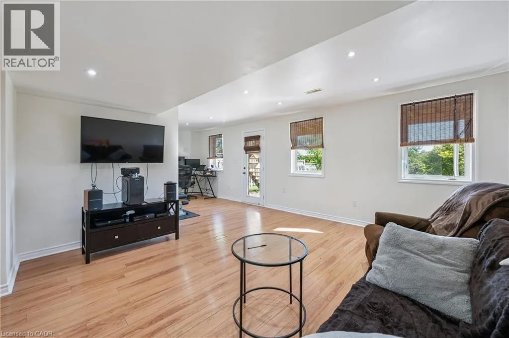 88 FLETCHER Circle