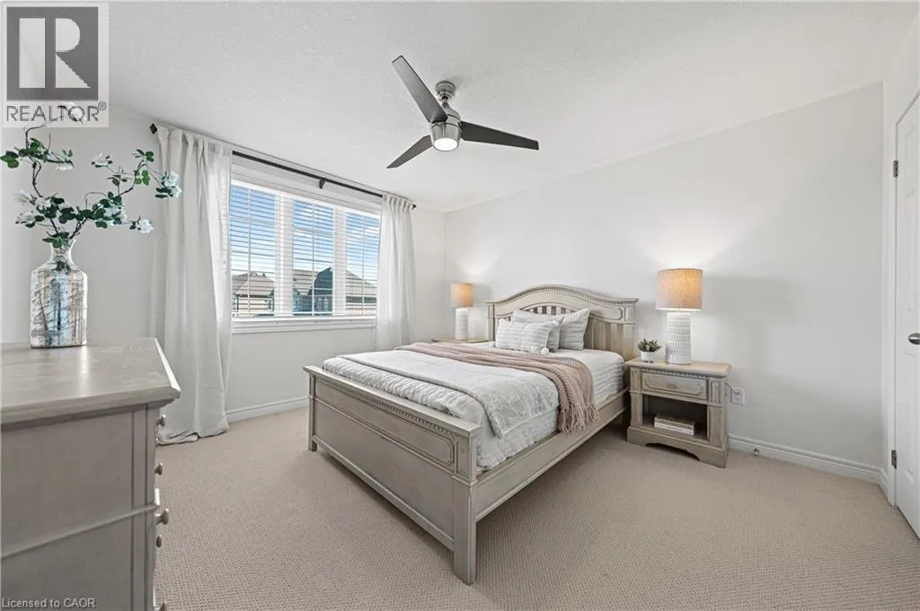 917 FUNG Place