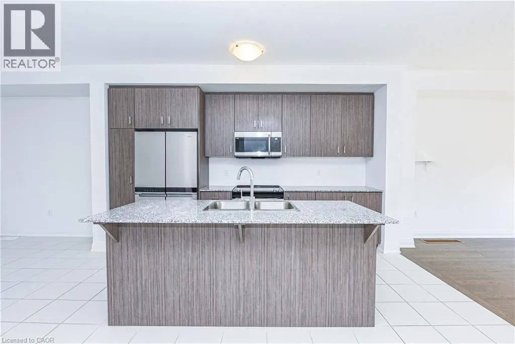 48 WINDTREE Way