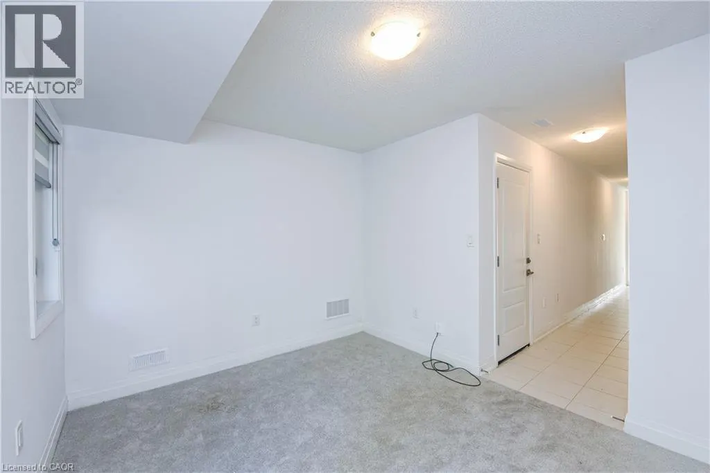 48 WINDTREE Way