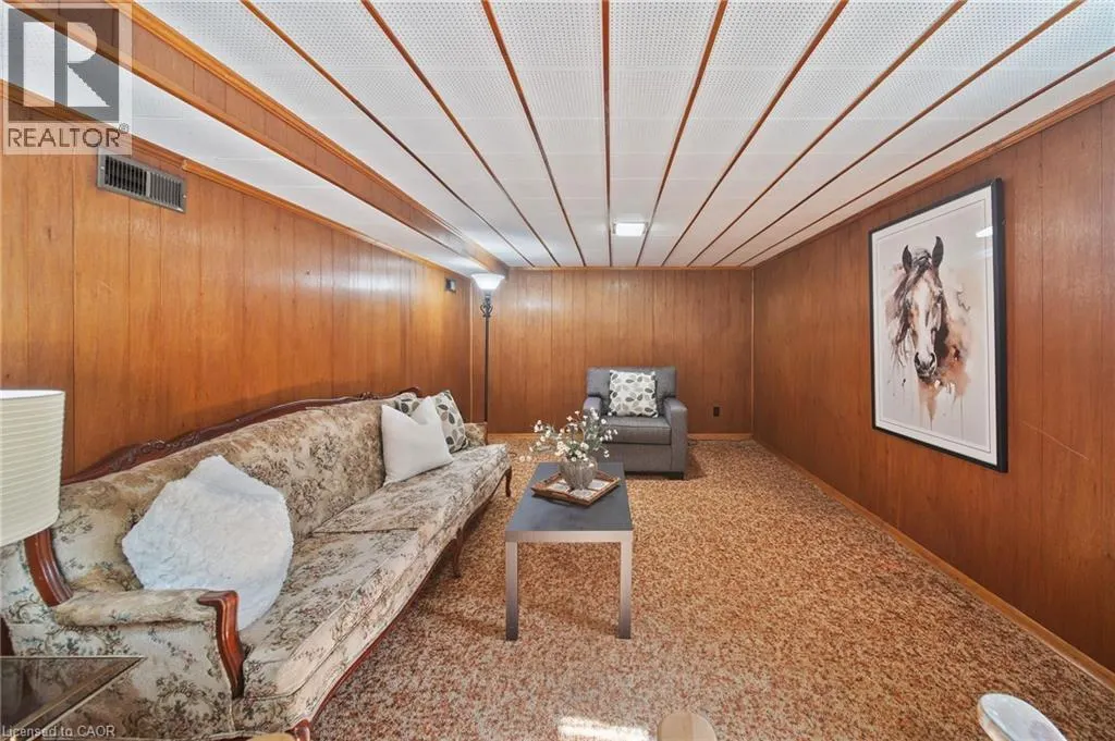 327 EAST 31ST Street