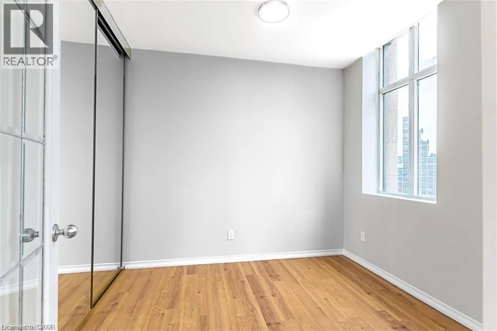 36 JAMES Street S Unit# 1002, #1002