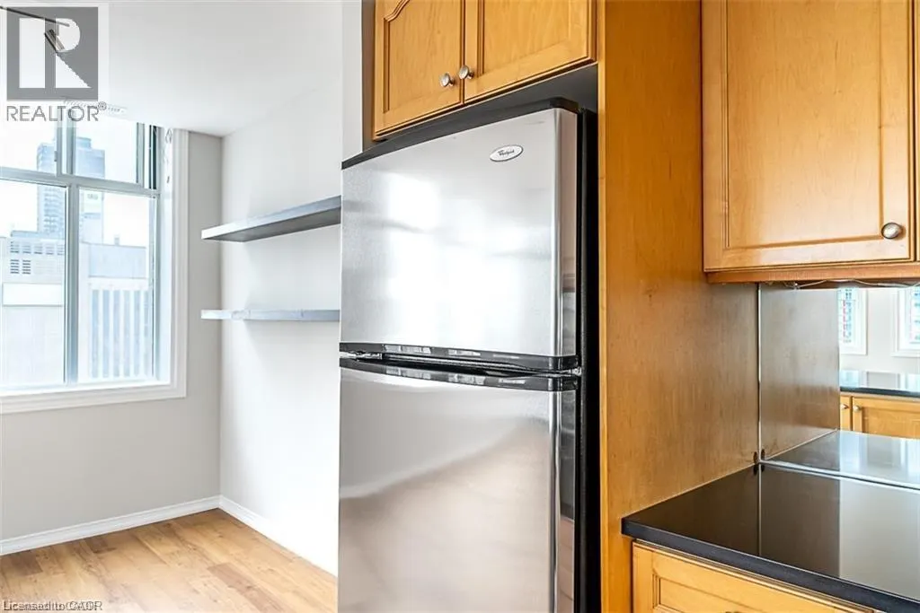 36 JAMES Street S Unit# 1002, #1002