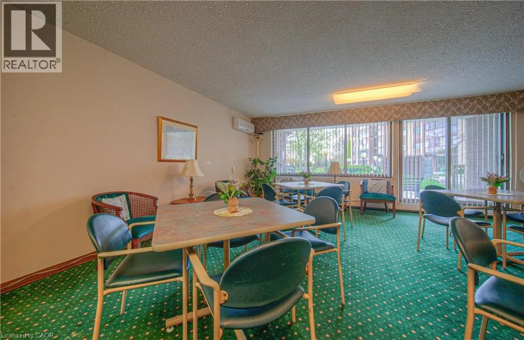 400 CHAMPLAIN Boulevard Unit# 406, #406
