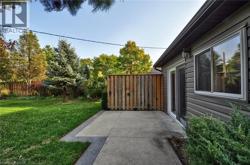 1029 VALENTINE Drive Unit# B, #B