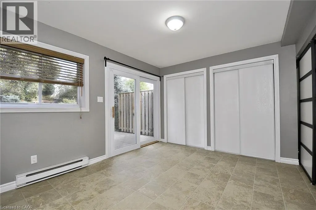 1029 VALENTINE Drive Unit# B, #B