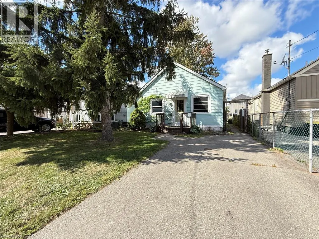 317 BRUNSWICK Street