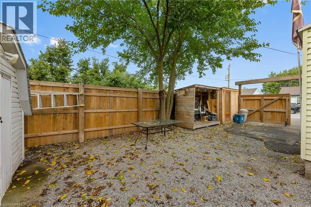 176 IDYLEWYLDE Street