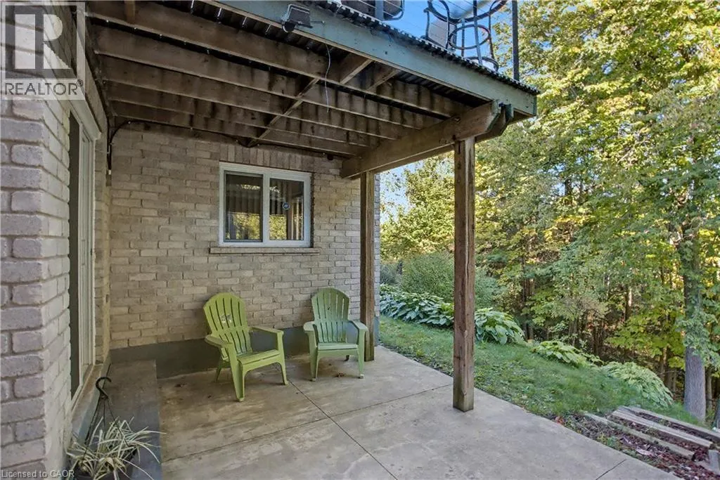 180 LENA Crescent