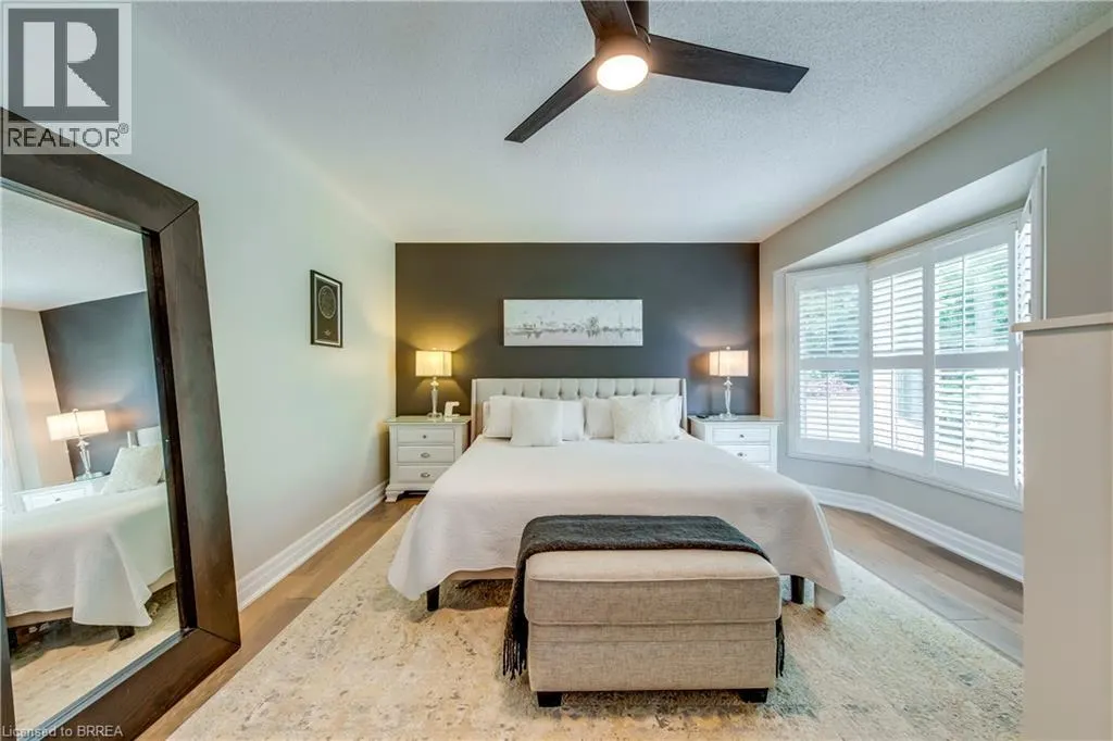 16 SWEETMAN Drive