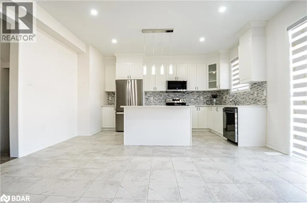 37 BAYCROFT Boulevard