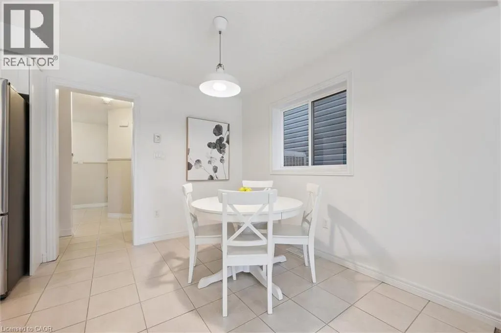 25 SANDYBAY Avenue
