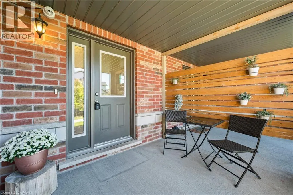 25 SANDYBAY Avenue