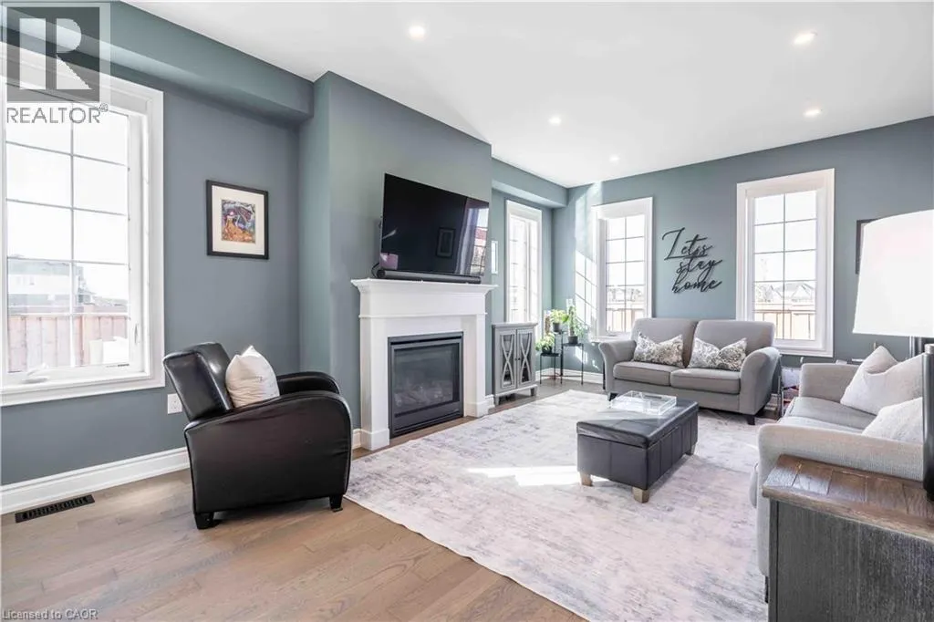253 KINSMAN DRIVE Drive