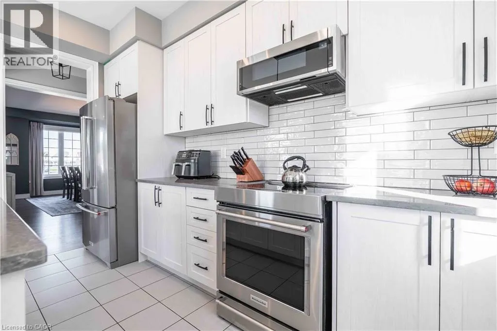 253 KINSMAN DRIVE Drive