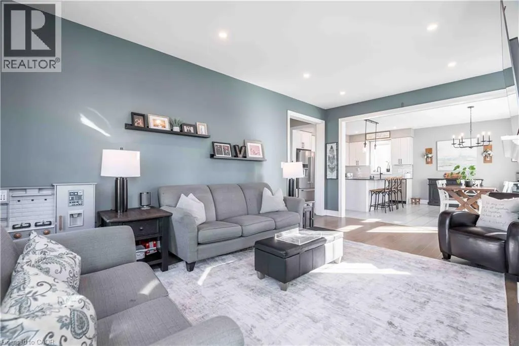 253 KINSMAN DRIVE Drive