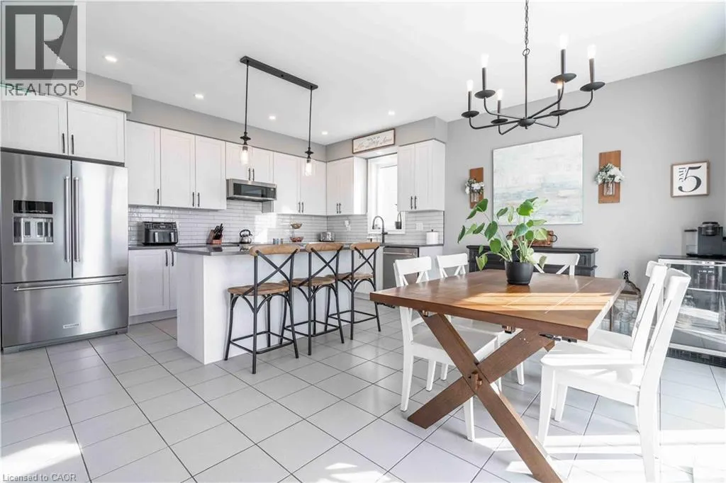 253 KINSMAN DRIVE Drive