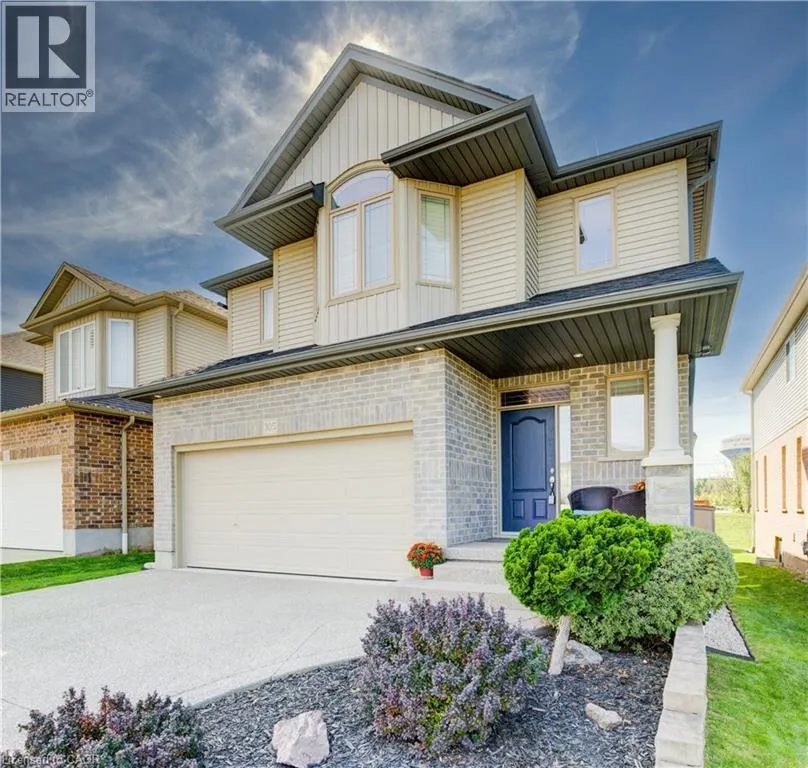 305 THORNHILL Place