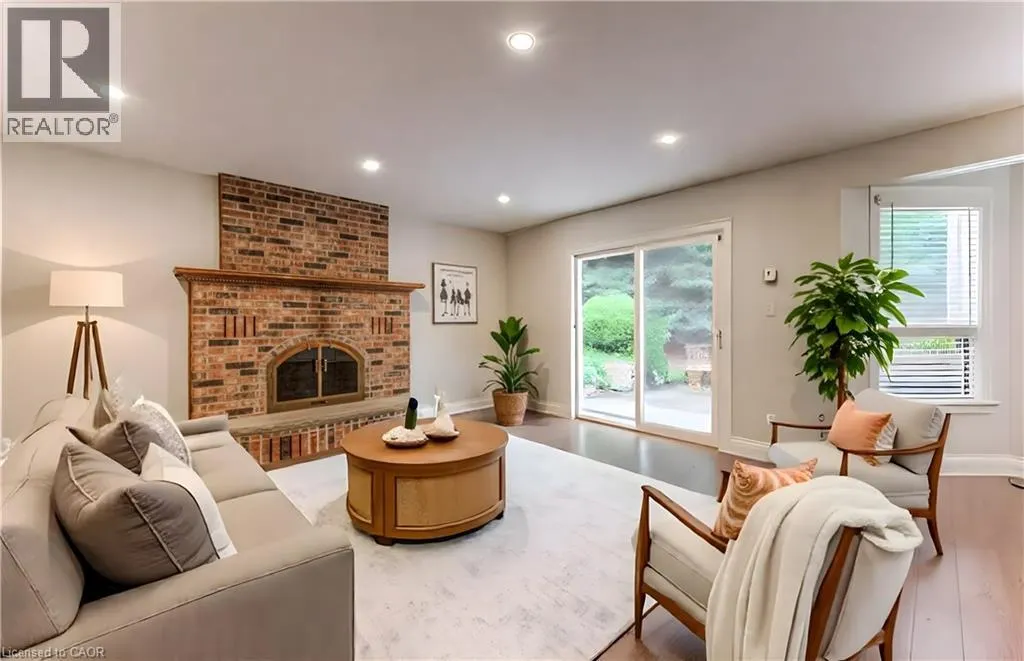 2 MORNINGVIEW Place
