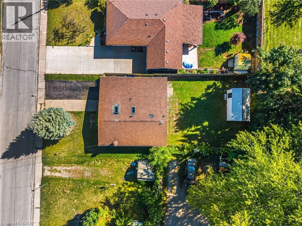 6122 MAYFAIR Drive
