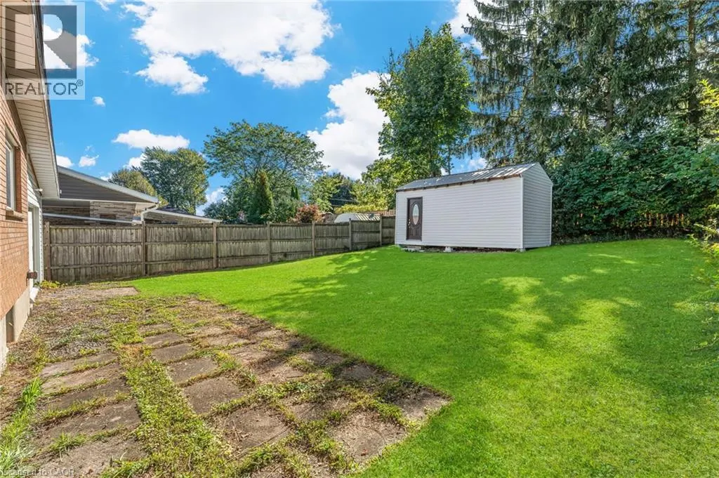 6122 MAYFAIR Drive