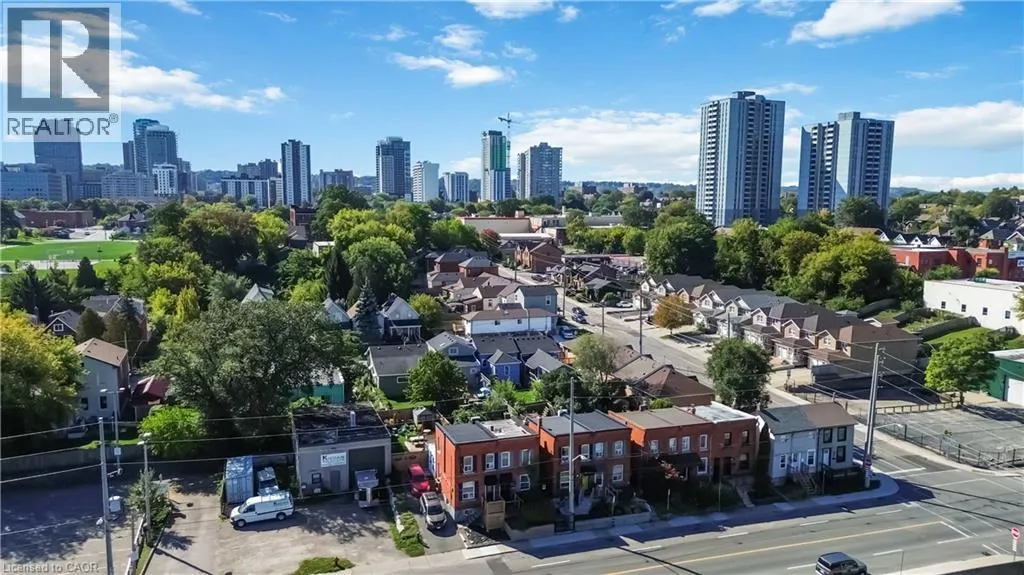 187 BARTON Street W