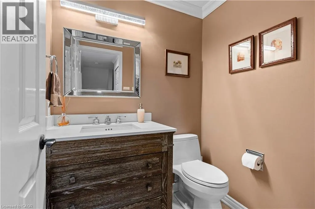 1508 UPPER MIDDLE Road Unit# 5, #5