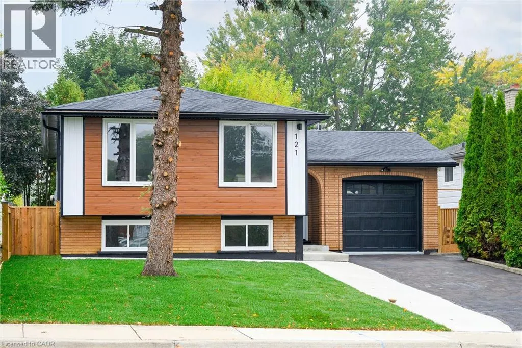 121 APPLEFORD Road