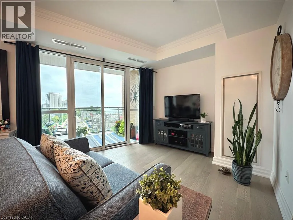 2060 LAKESHORE Road Unit# 405, #405