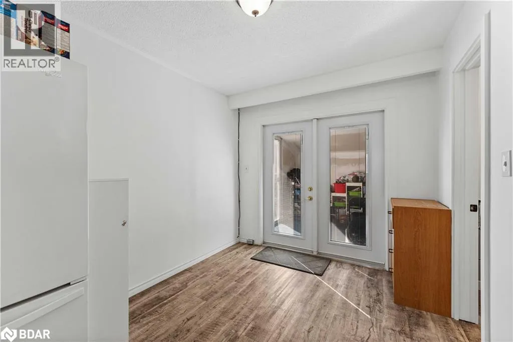 28 GIBBARD Crescent